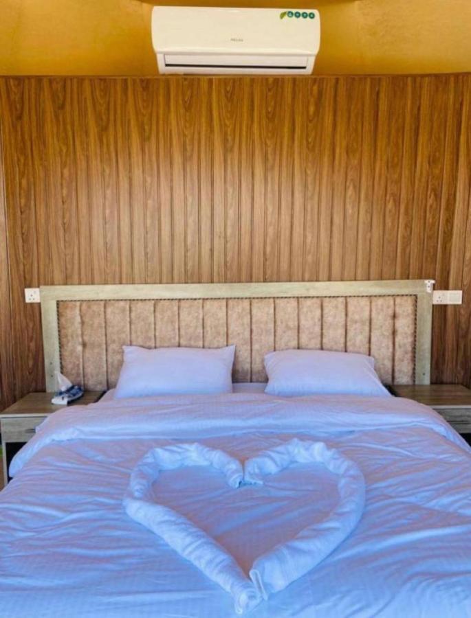 Abdullah Luxury Camp Lejlighed Wadi Rum Eksteriør billede